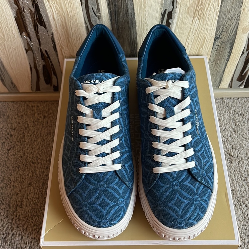 MICHAEL MICHAEL KORS Grove Logo Jacquard Sneaker Size 7 NEW! - Picture 2 of 9